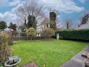 Photo 25- click for photo gallery